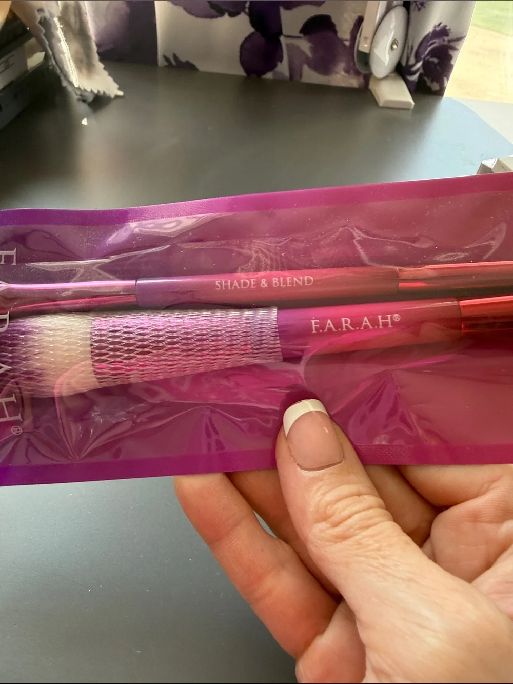 F.A.R.A.H Pink Gradient Blush & Highlight Brush Duo